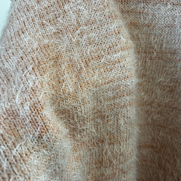 Show Me Your Mumu Pink  Peach Fuzzy Eyelash Fatima Turtleneck Sweater Large - Picture 5 of 7